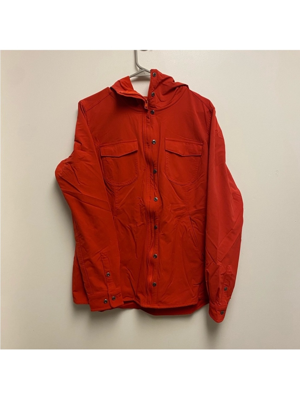Duluth Trading Co Red Orange Stretchy Zip Button Jacket Women’s Size Medium